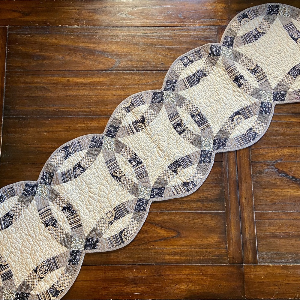 Ivory, Black, & Gray Quilted Table Runner